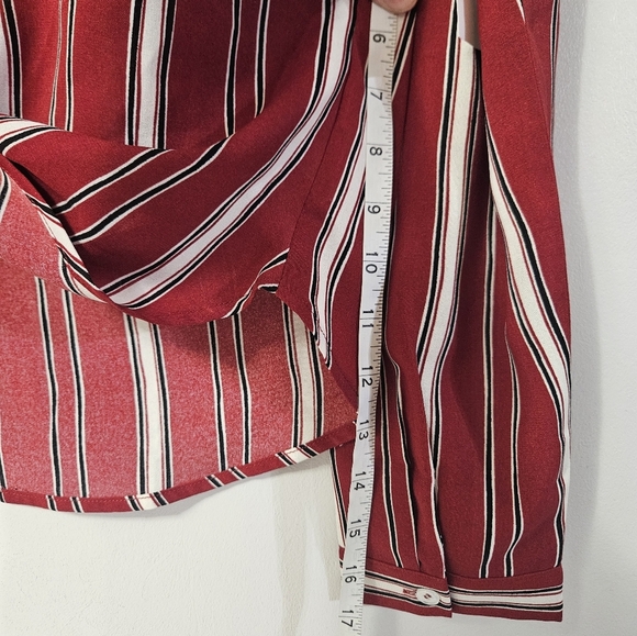 Sadie & Sage Red And White Stripe Button Down Blouse! - Picture 6 of 6